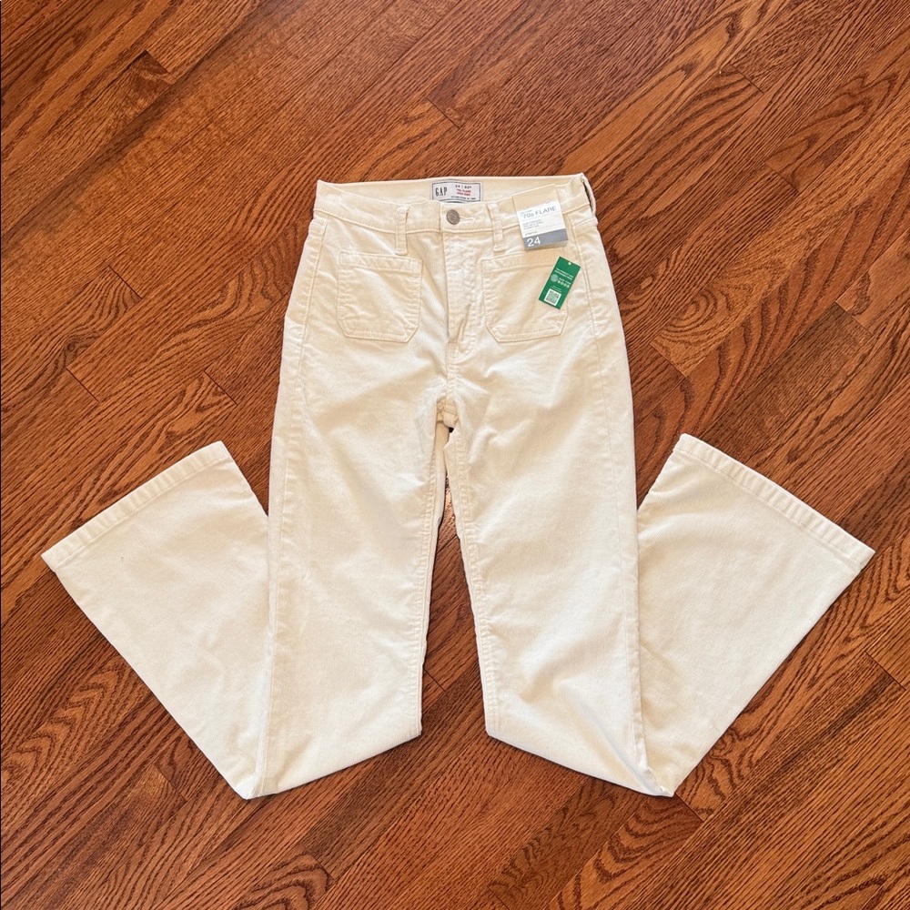 GAP high Rise ‘70s Flare Beige Trousers